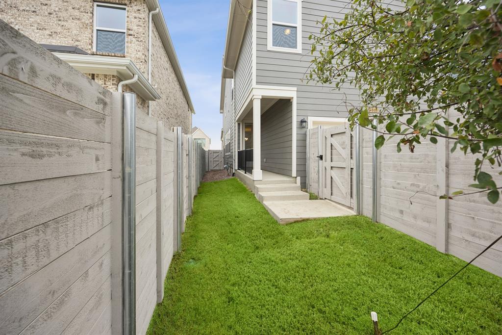 Painted Tree-Woodland West - Residential