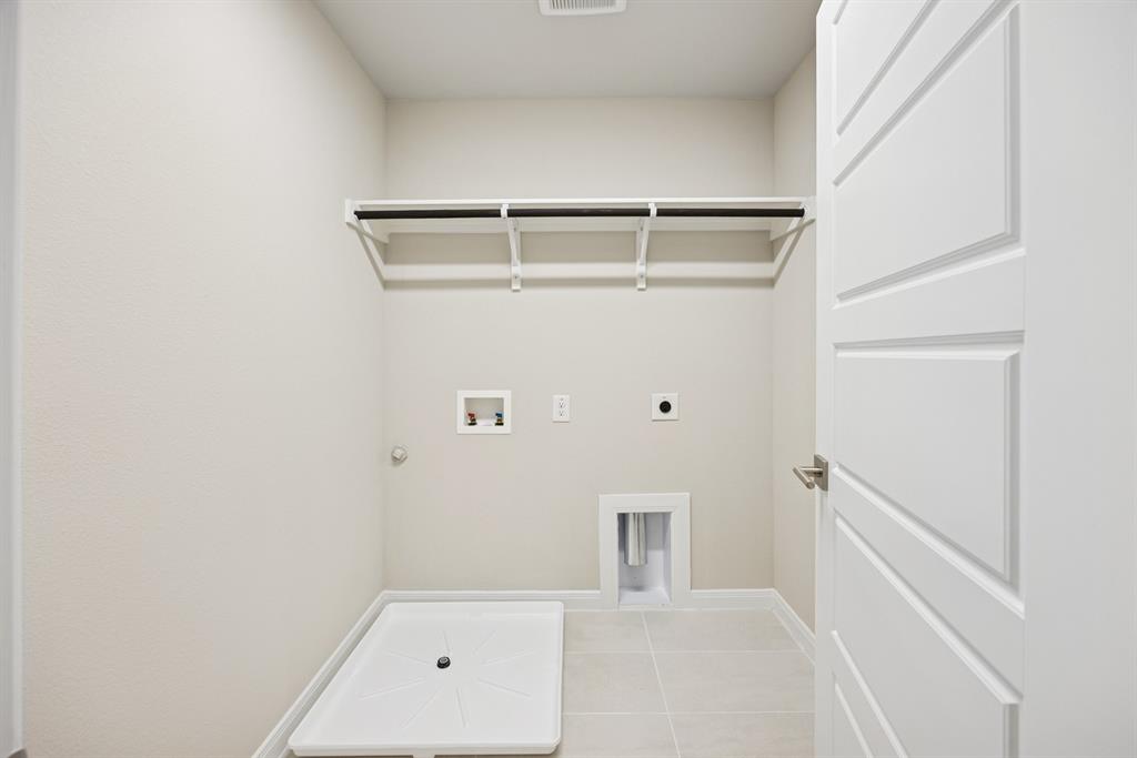 Painted Tree-Woodland West - Residential