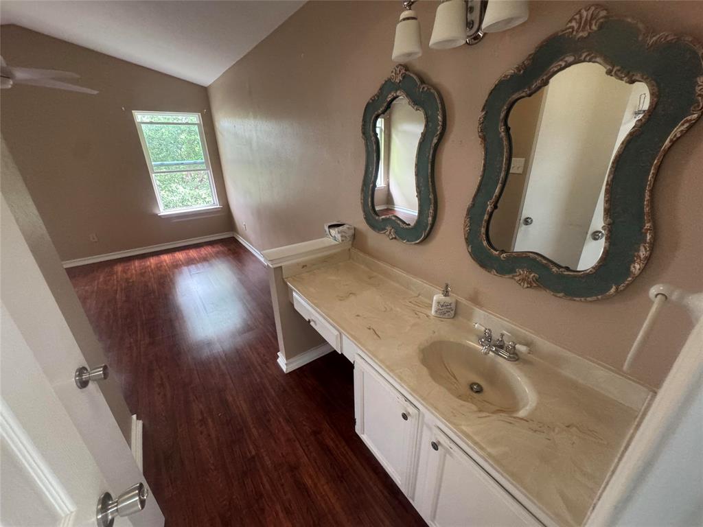 Huntington Village Add - Residential