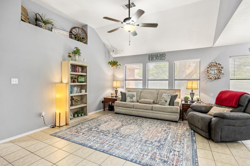 1511 Clover Lane