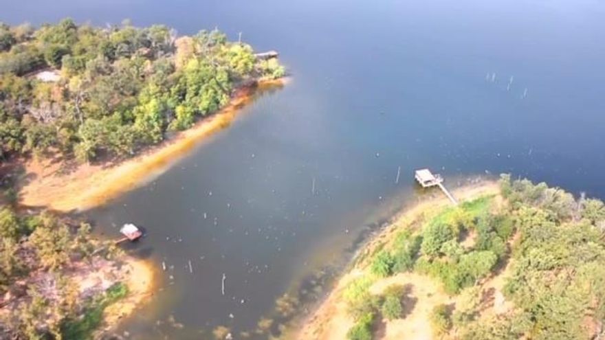 Mobile home 2-2 with a Lakefront option on Lake Fork provided by the Sabine River Authority. Over an acre
with this option. Recent paint and flooring throughout! The home sits on a hill that overlooks the water
with plenty of Bass and Crappie. Cement pad provides the perfect lakeview outdoor living area. Lots of
shady area an abundance of wildlife. Located on a dead end road where you can relax on the SRA private
leaseback across the road at waterfront. The community offers boat ramps, basketball court, playgrounds,
picnic areas, diner, fishing piers, pool, and RV's. Monthly activities include Bingo, Social Clubs, Karaoke,
Paint classes and much more!