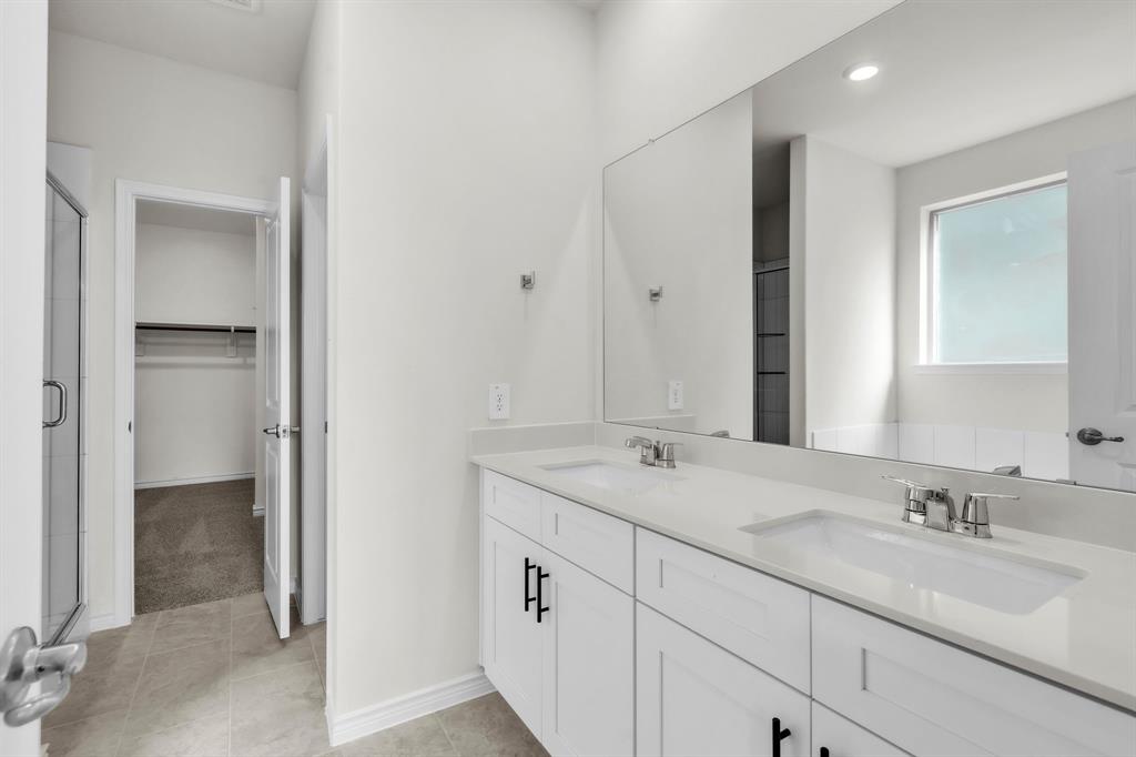 The Landing at Hidden Lakes - Residential