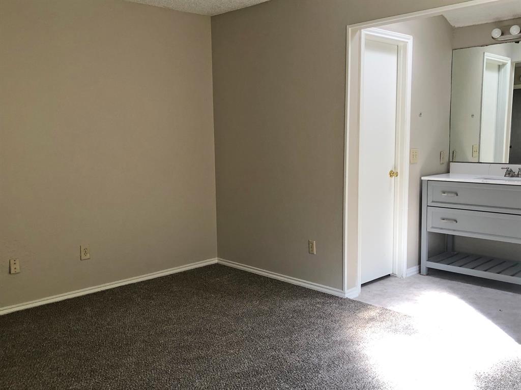 Woodbridge 04 Rep - Residential Lease