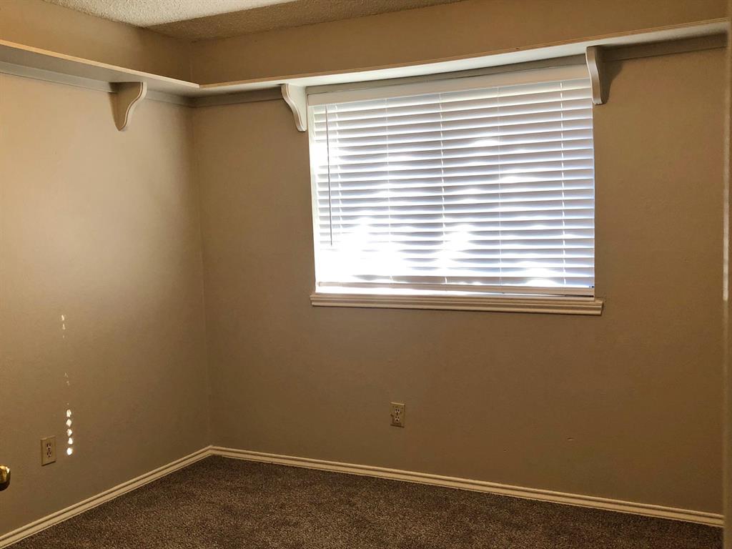 Woodbridge 04 Rep - Residential Lease