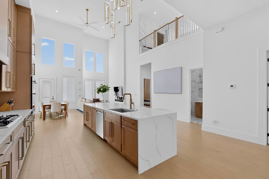 1908 Eddie Drive