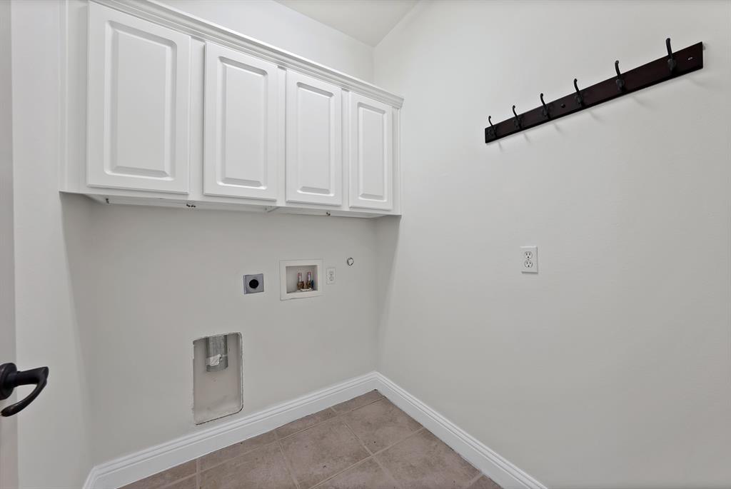 Matilda Condo - Residential