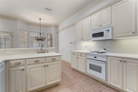 Tiny photo for 2306 Homestead Lane, Tyler, TX 75701 (MLS # 21396857)