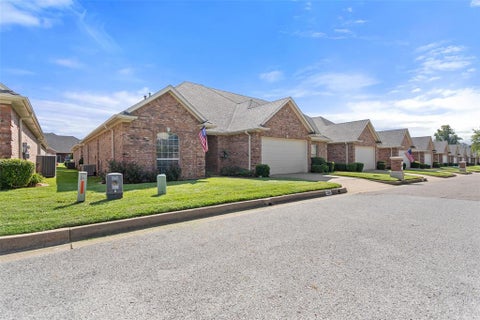 Tiny photo for 2306 Homestead Lane, Tyler, TX 75701 (MLS # 21396857)