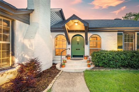 9517 Redondo Drive Dallas TX 75218