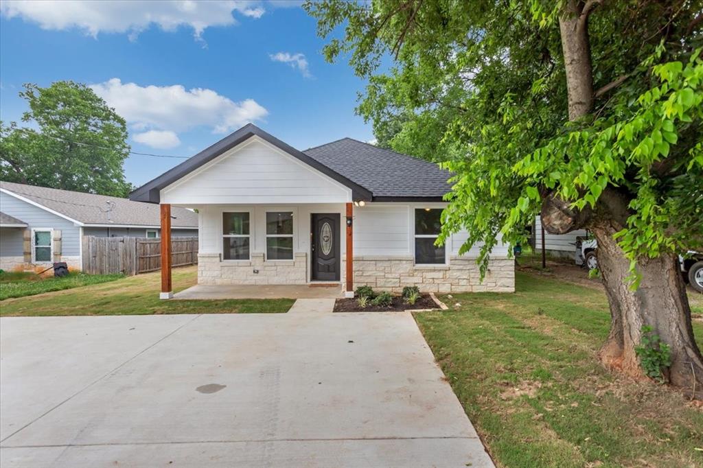 View Whitesboro, TX 76273 house