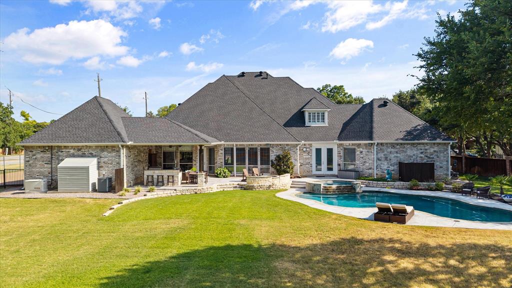 1133 Wales Drive