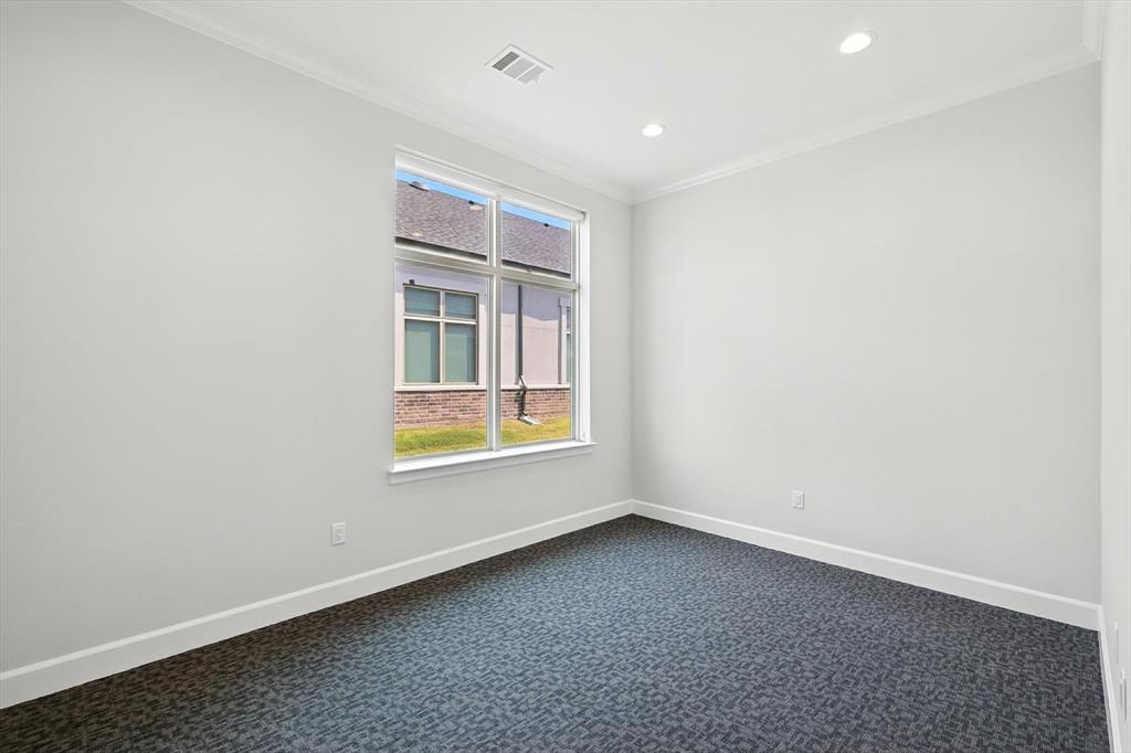 Monarch Crossing - Commercial Lease