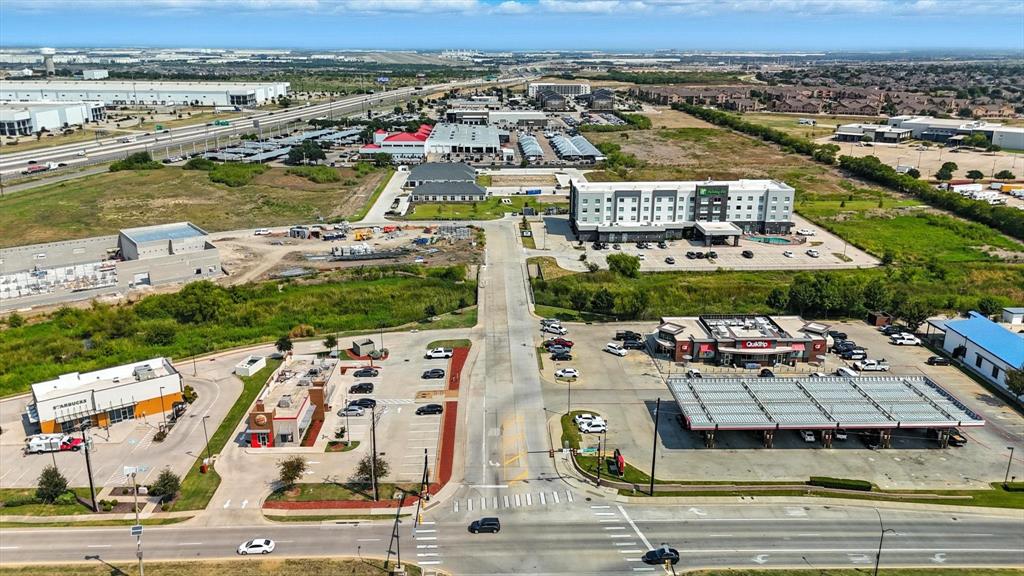 Monarch Crossing - Commercial Lease