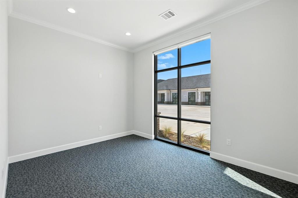 Monarch Crossing - Commercial Lease