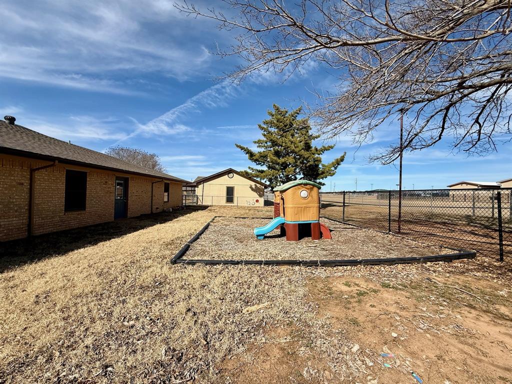 Thomas Add - Commercial Sale