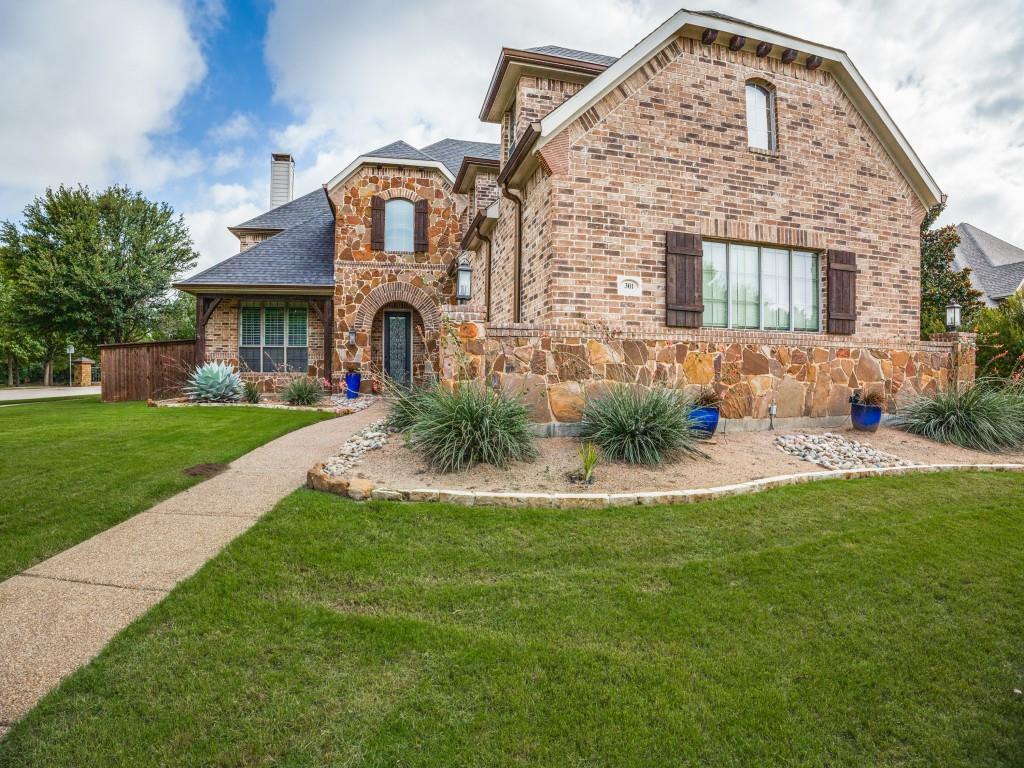 301 Foxcroft Lane