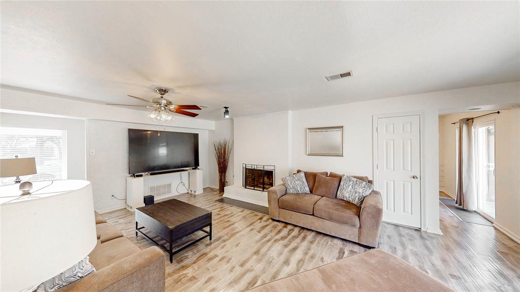 1205 N Macarthur Boulevard