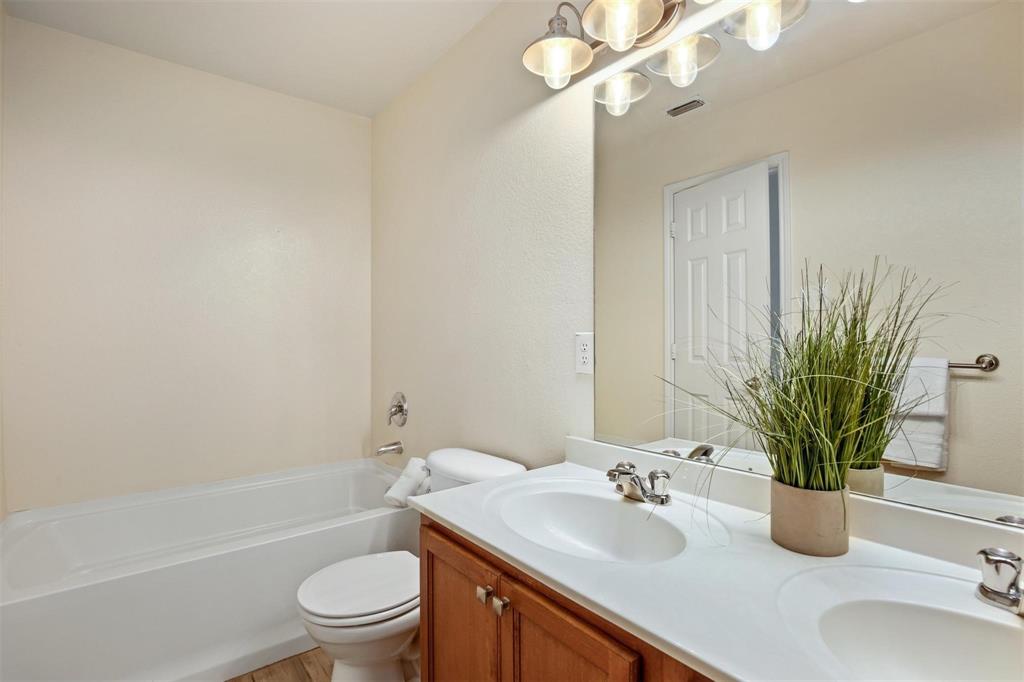 Jm Wells Add - Residential