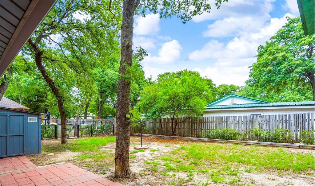 7521 Pawnee Trail
