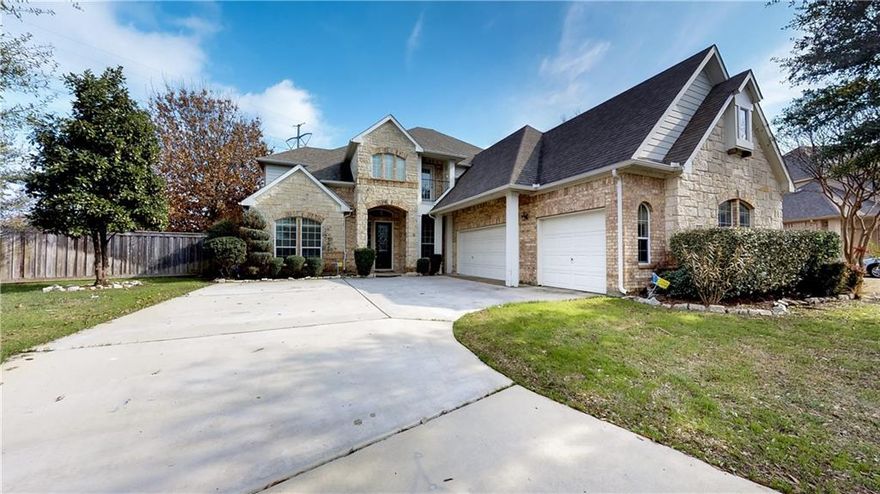 This amazing home in the renowned Mansfield ISD. It is in the master planned community of Mira Lagos by Joe Pool Lake. The Community consist of over 40 acres of hiking bike trails, 3 Pools and 3 Amenity centers, 3 Playground areas, 3 soccer field and soon to be workout facility and clubhouse. The beautiful home includes soaring ceilings, 5 bedroom, 4 bath, 3 car garage, game room,media room and no back neighbor,huge yard with front and rear scenic views. The gourmet kitchen with island consists of stainless steel appliances, upgraded granite back splash and counter tops. The master bedroom is spacious with large shower in master bath and jetted garden tub. there is an abundance of upgrades throughout the home.