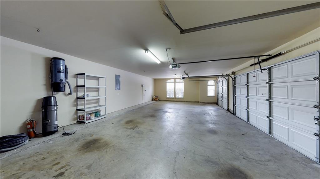 MIRA LAGOS A 1 - Residential