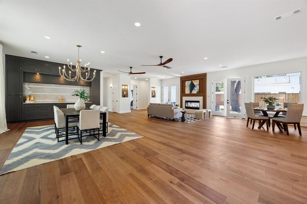 6422 Walnut Hill Lane