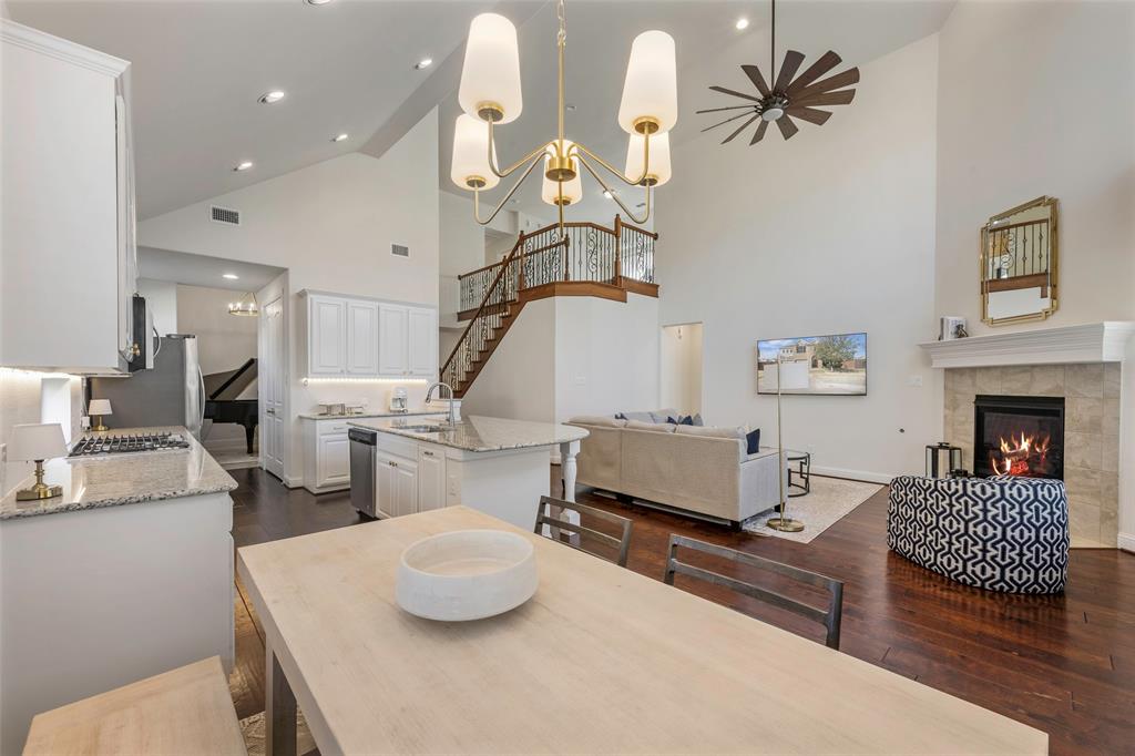 4000 Silk Vine Court