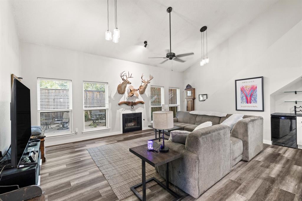 6409 Ridgemont Drive