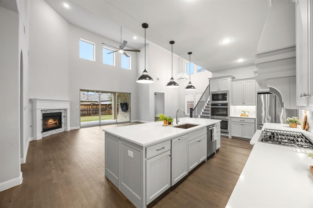 2500 Rosecroft Court