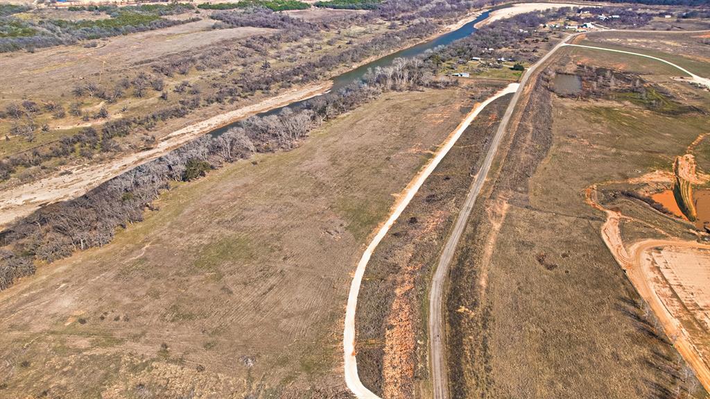 Mitchell Bend - Land