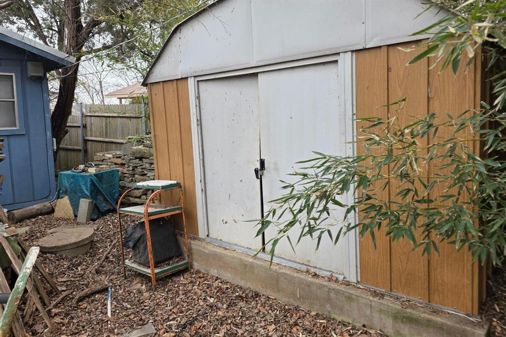 Rock Harbor Estate - Residential