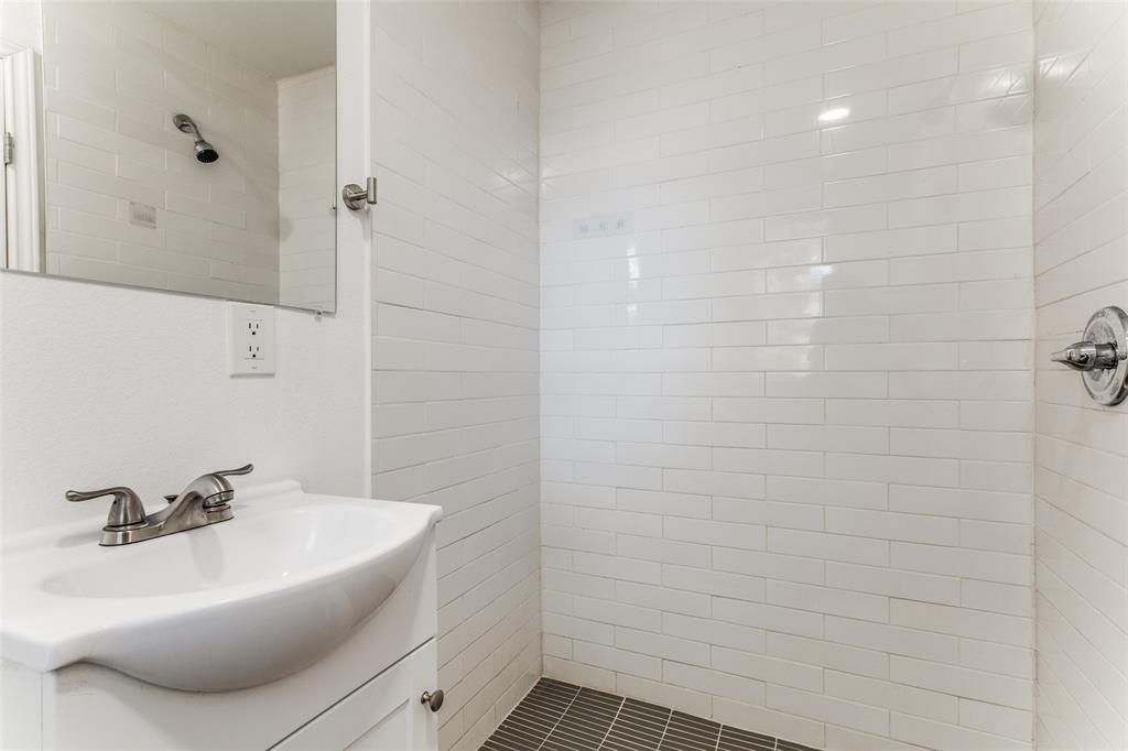 2907 NW 26th Street