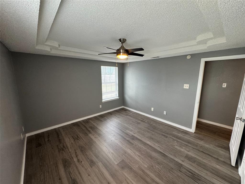 Brook Valley 06 - Residential Lease