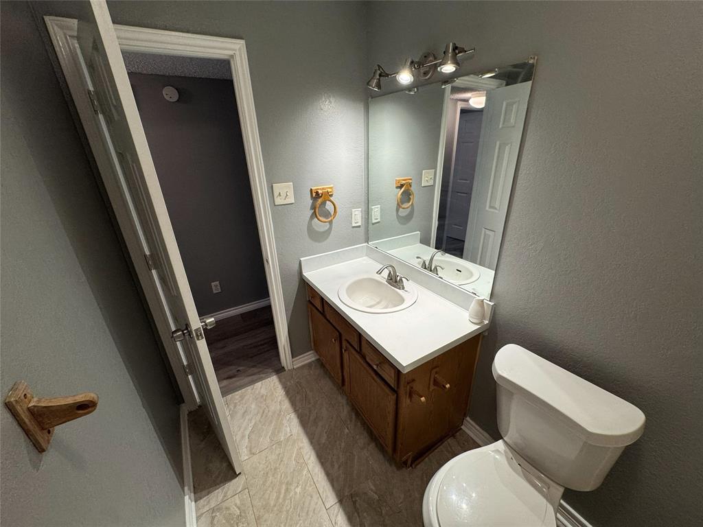 Brook Valley 06 - Residential Lease