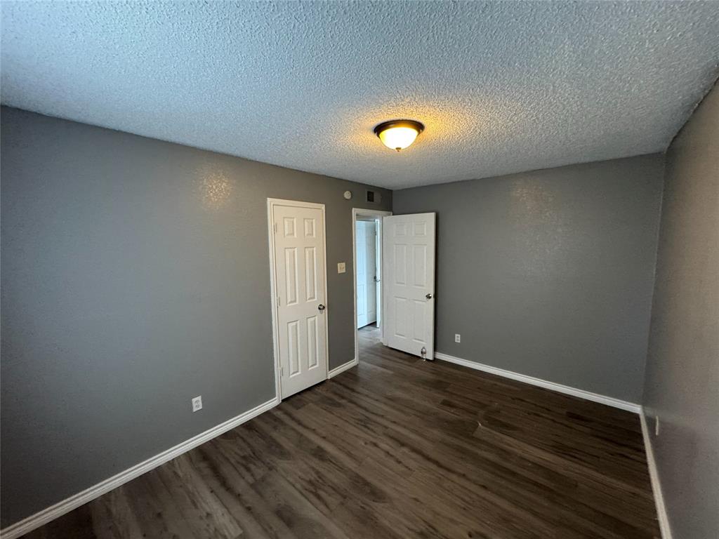 Brook Valley 06 - Residential Lease