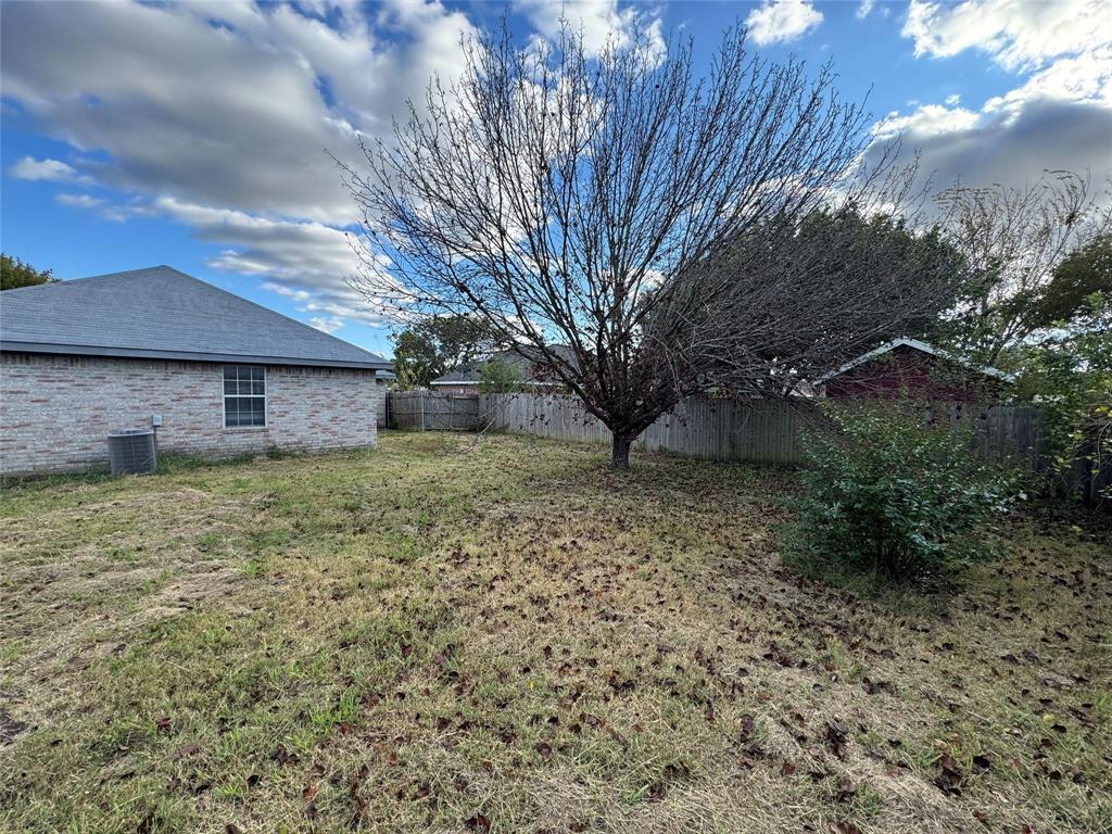 Brook Valley 06 - Residential Lease