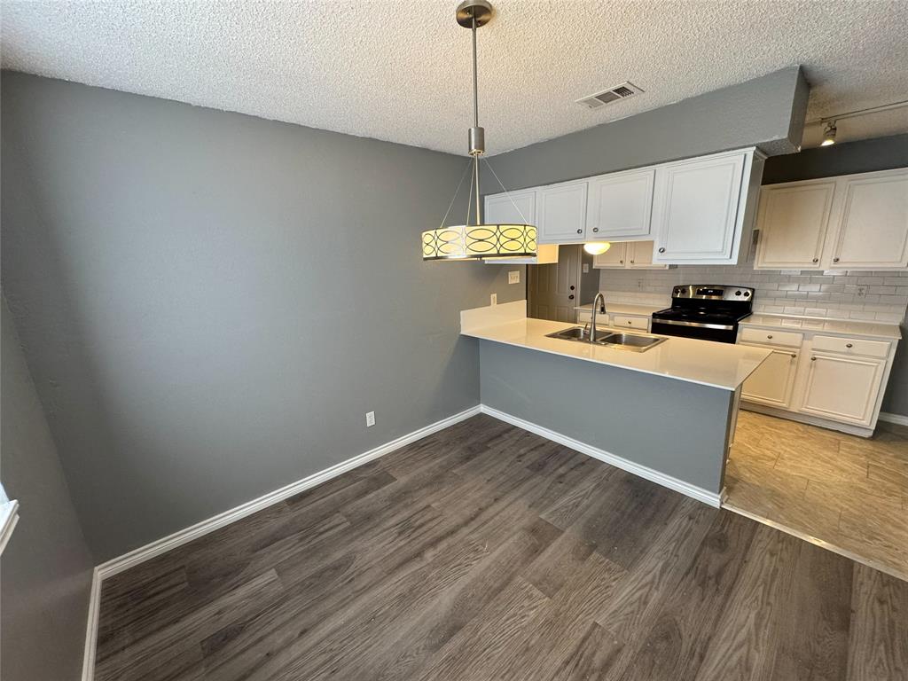 Brook Valley 06 - Residential Lease