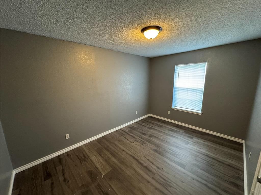 Brook Valley 06 - Residential Lease