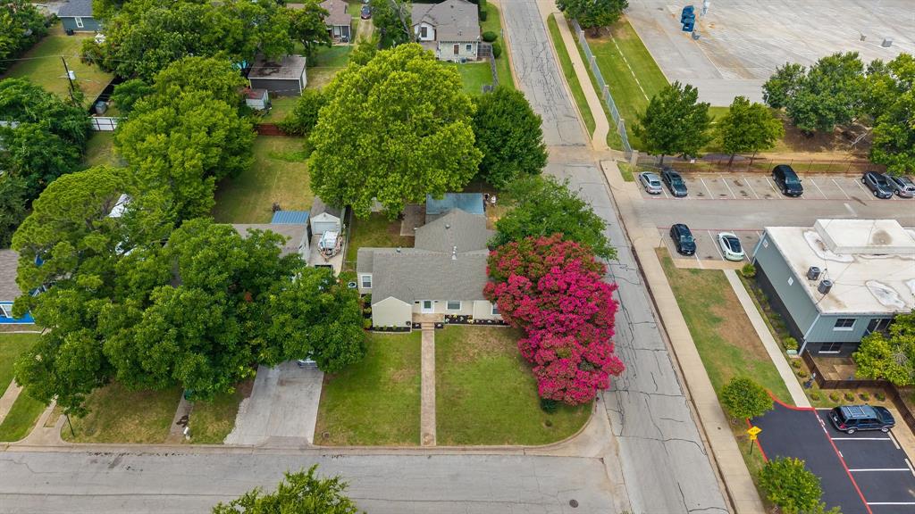 Arlington, Texas 76011, United States, 3 Bedrooms Bedrooms, ,1 BathroomBathrooms,Residential,Pending,165935