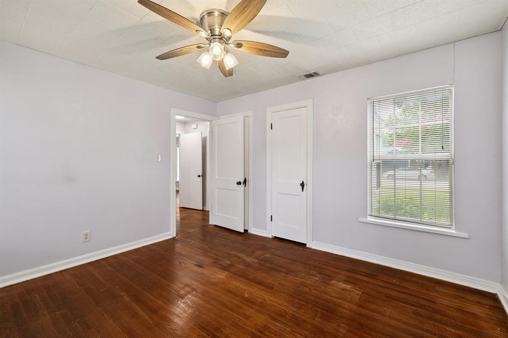 Arlington, Texas 76011, United States, 3 Bedrooms Bedrooms, ,1 BathroomBathrooms,Residential,Pending,165935