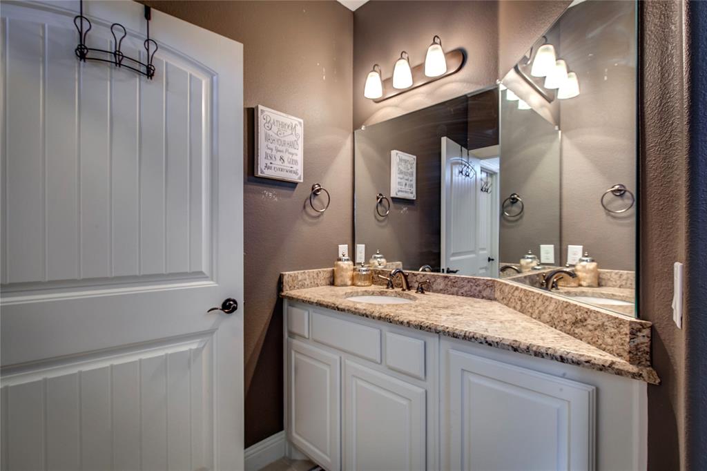 Longspur Estates - Residential