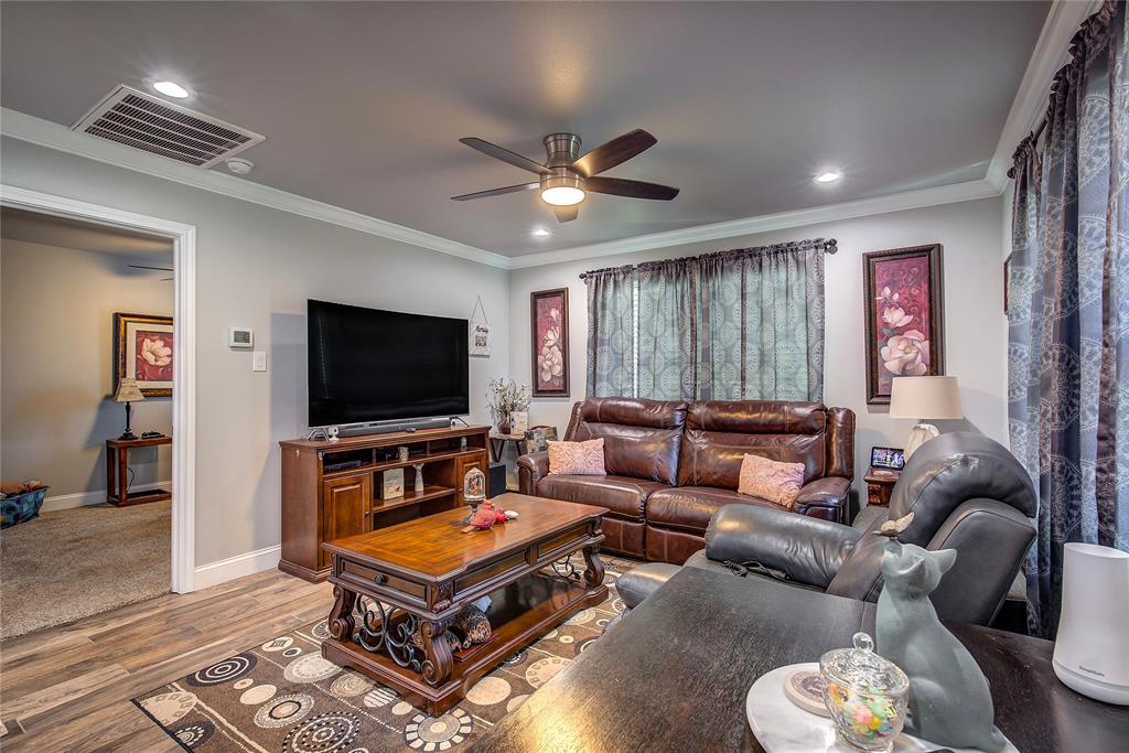 Longspur Estates - Residential