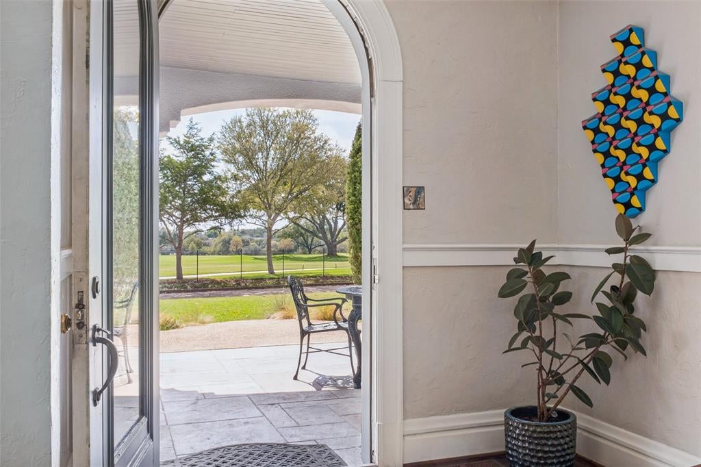 6703 Country Club Circle