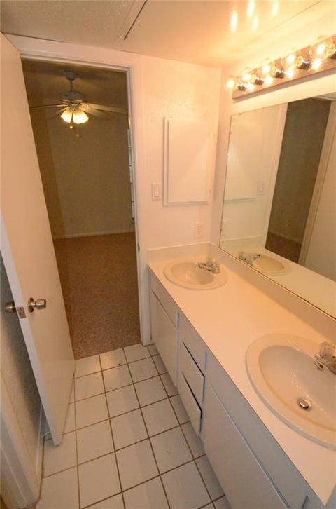 Tiny photo for 2727 Shelby Avenue #M, Dallas, TX 75219 (MLS # 21396638)