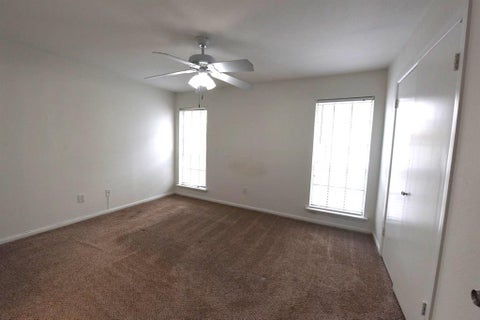 Tiny photo for 2727 Shelby Avenue #M, Dallas, TX 75219 (MLS # 21396638)