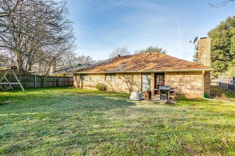 A home in Mineral Wells