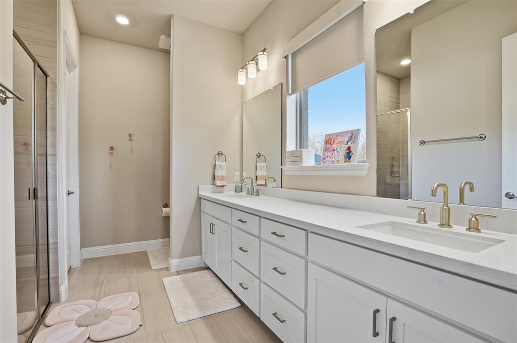 Enclave at Vanguard Way - Residential