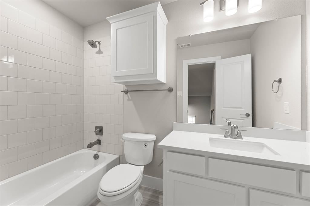 The Abbey at Mercer Crossing - Residential