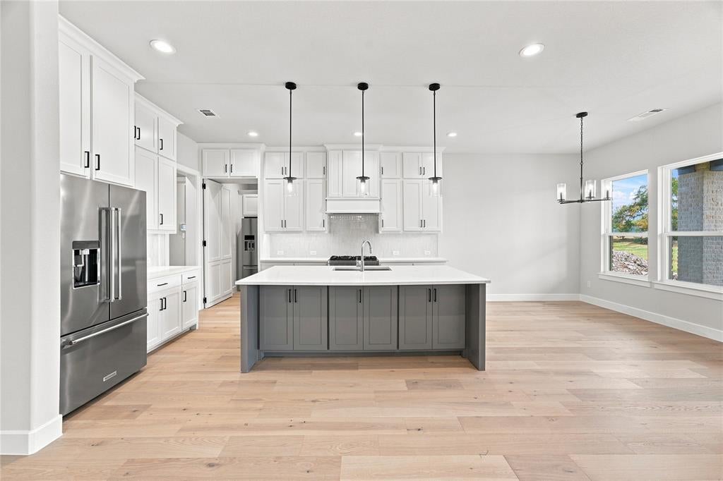 3820 Jacks Loop