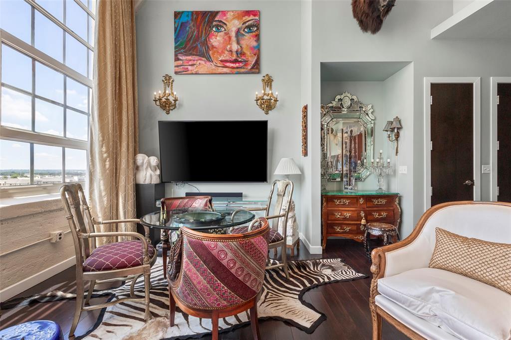 One Montgomery Plaza Residence Condo - Residential